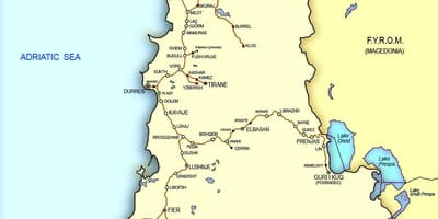 Mapa Albanii pociąg